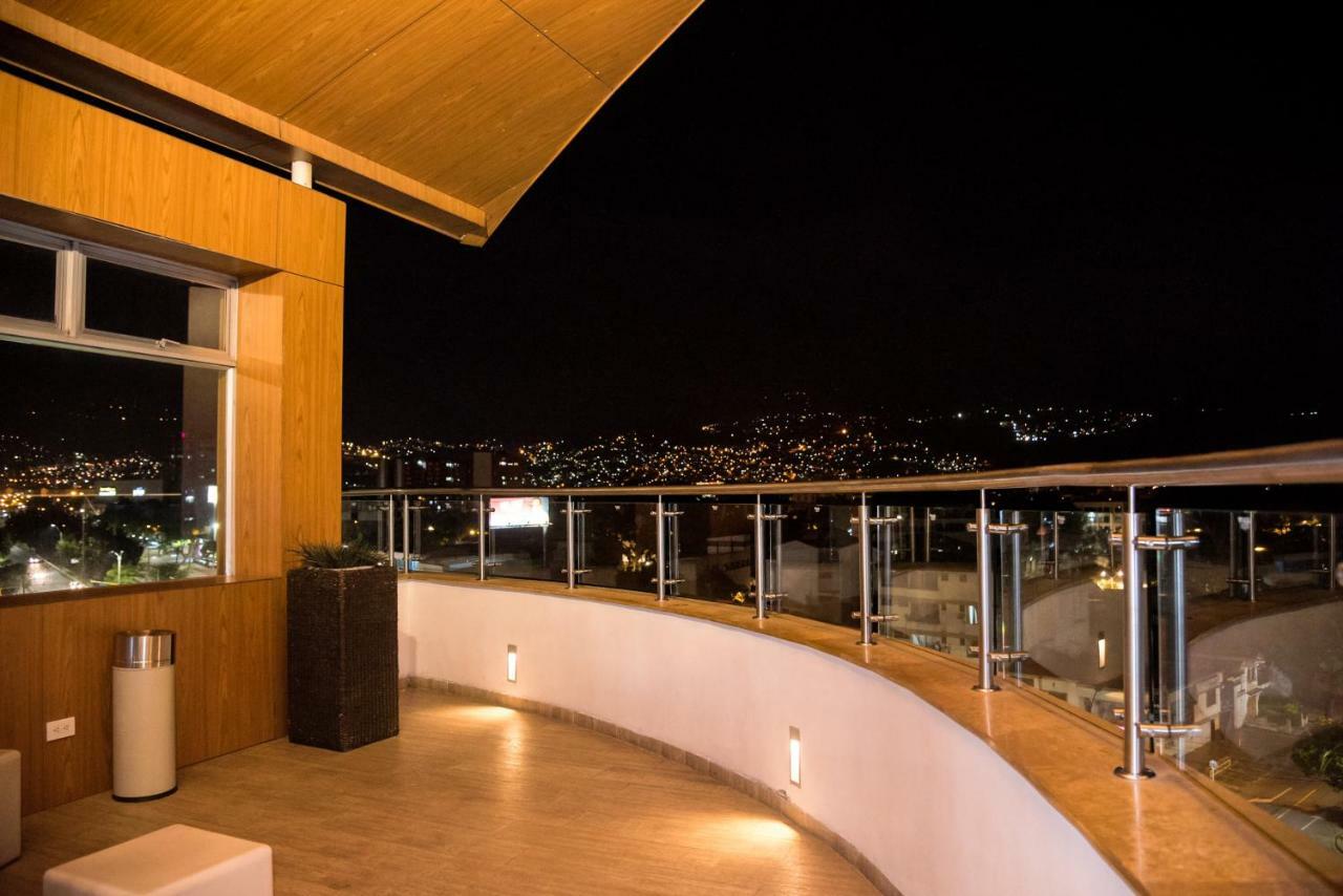 Hotel Toscana Plaza Cali Exterior foto